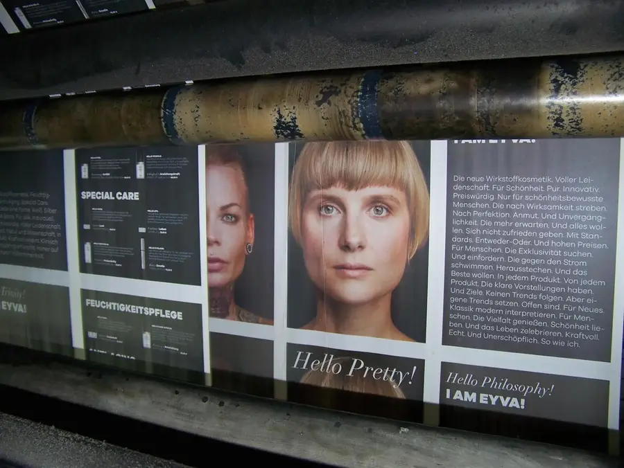 Eyva Magazin , On Press, Printing Process, photographed by Christoph Neumann