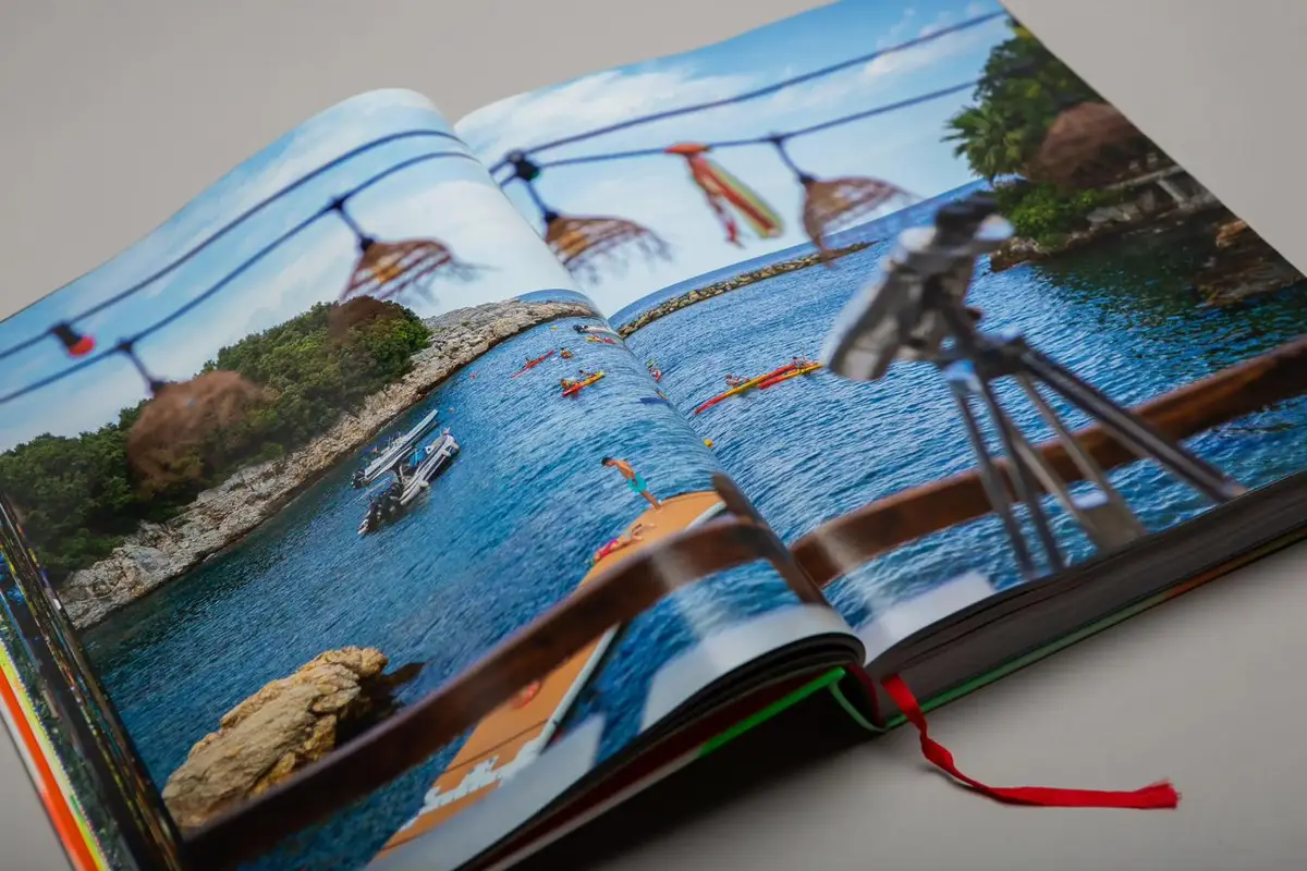 Voyage, Hans Georg Näder, photographed for Steidl by photographer Christoph Neumann, Berlin