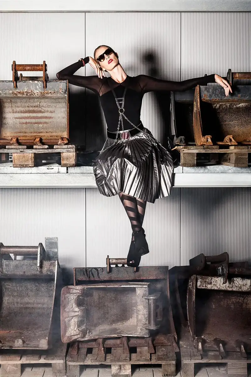 4See Magazin, Power Issue, Fashion Editorial by photographer Christoph Neumann, Berlin