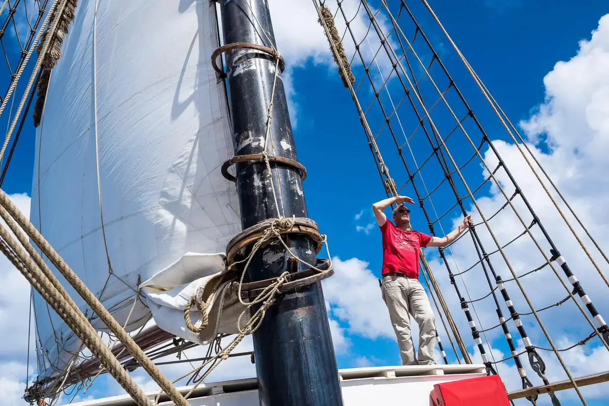 Avontuur, Sailing Cargo Reportage, Guadeloupe by photographer Christoph Neumann, Berlin