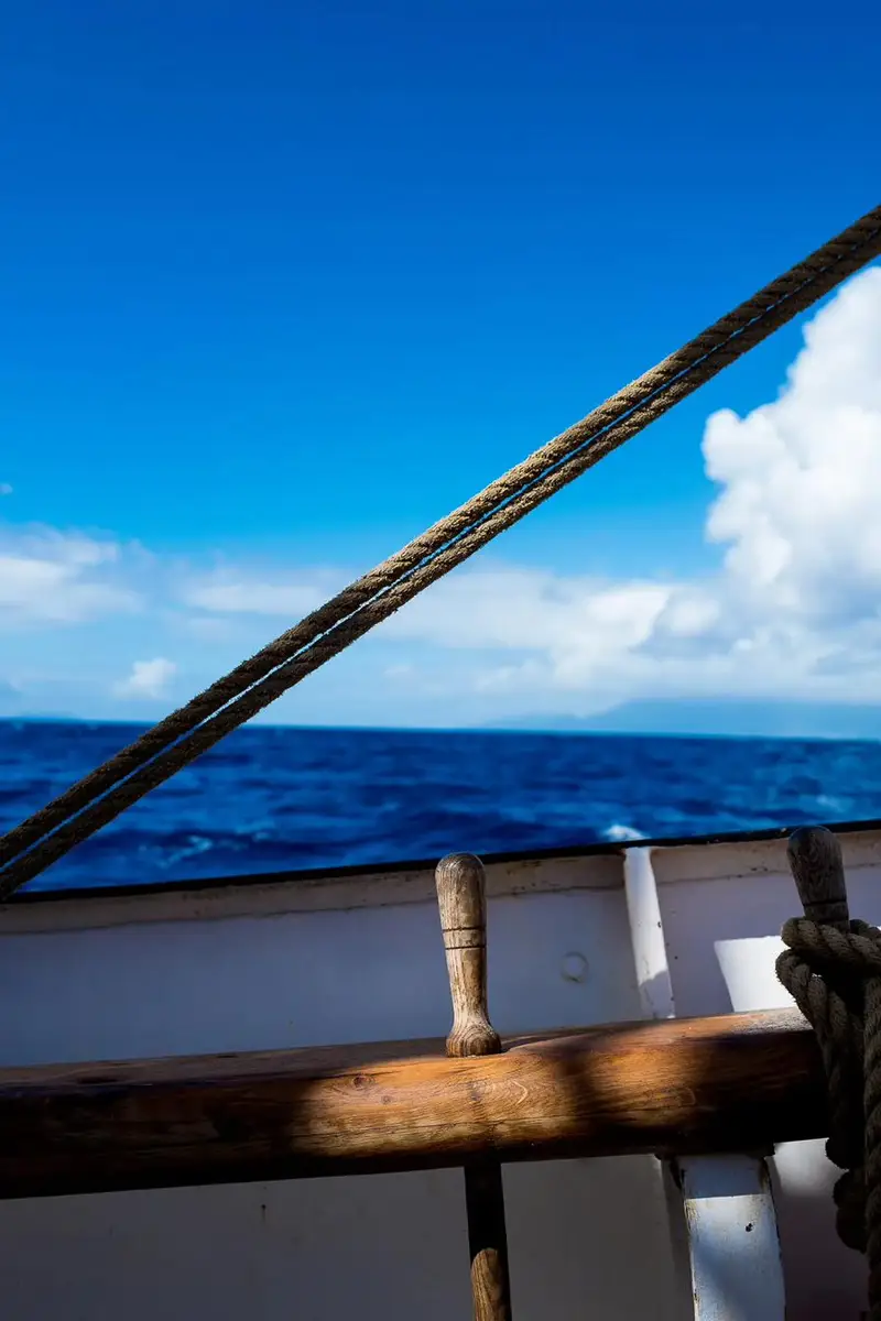 Avontuur, Sailing Cargo Reportage, Guadeloupe by photographer Christoph Neumann, Berlin