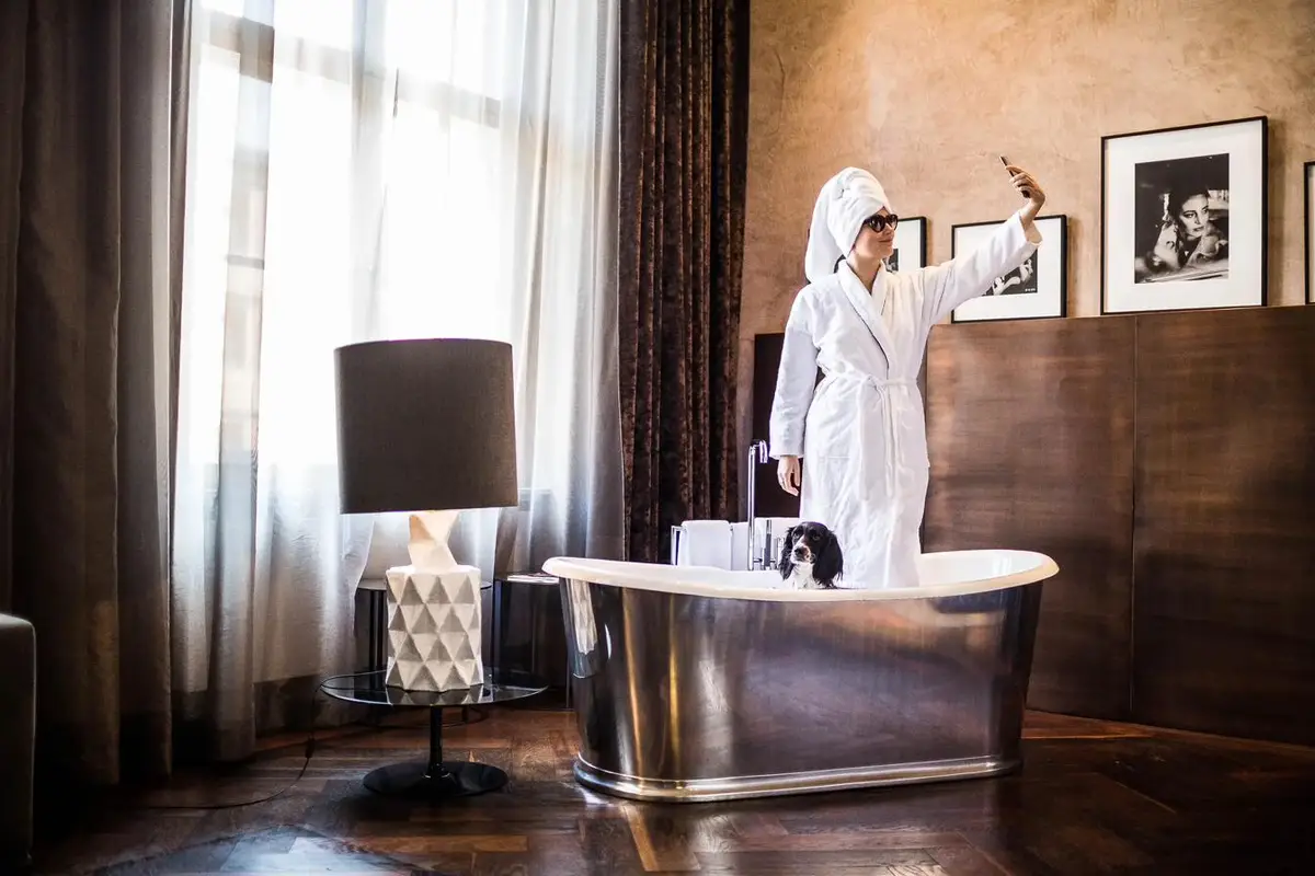 Das Stue Hotel, Campaign, Berlin by photographer Christoph Neumann, Berlin
