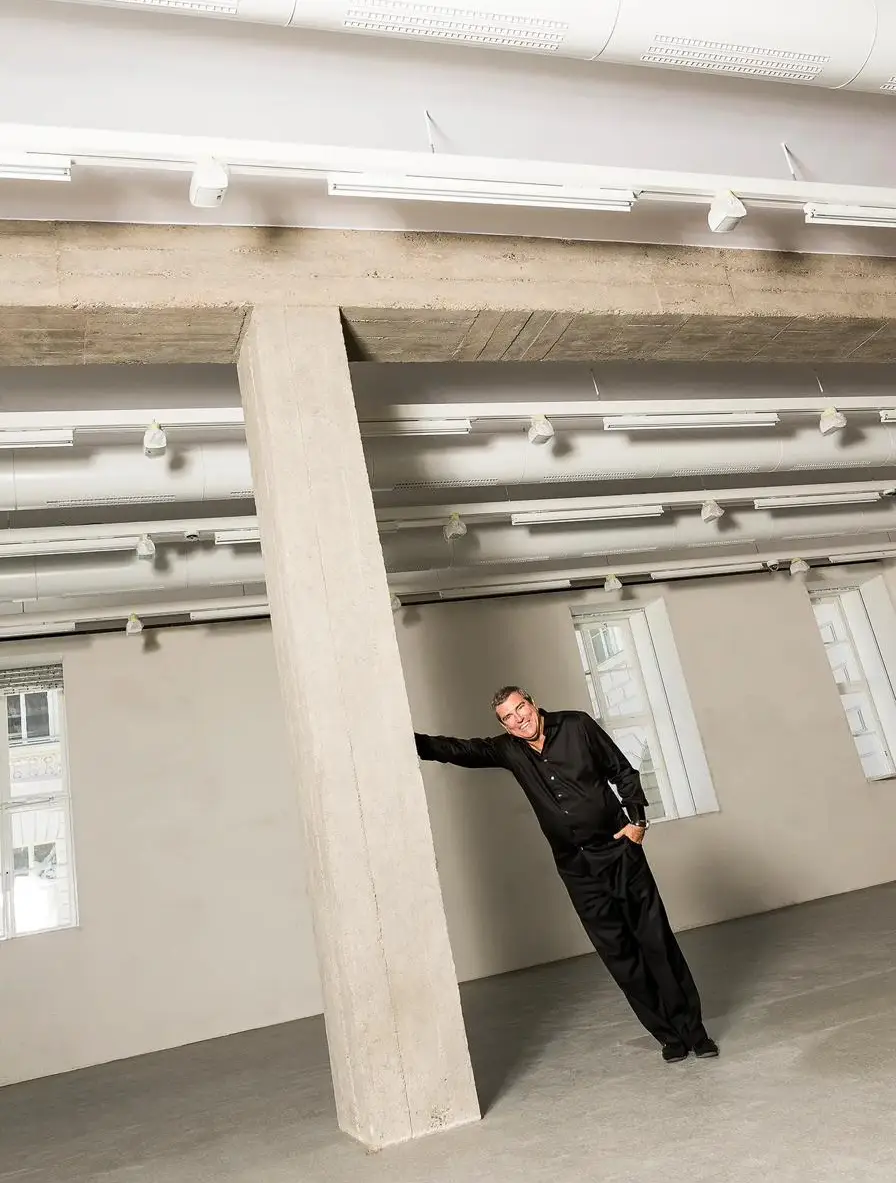 Deutsche Bank ArtMag, Leadership Portraits by photographer Christoph Neumann, Berlin