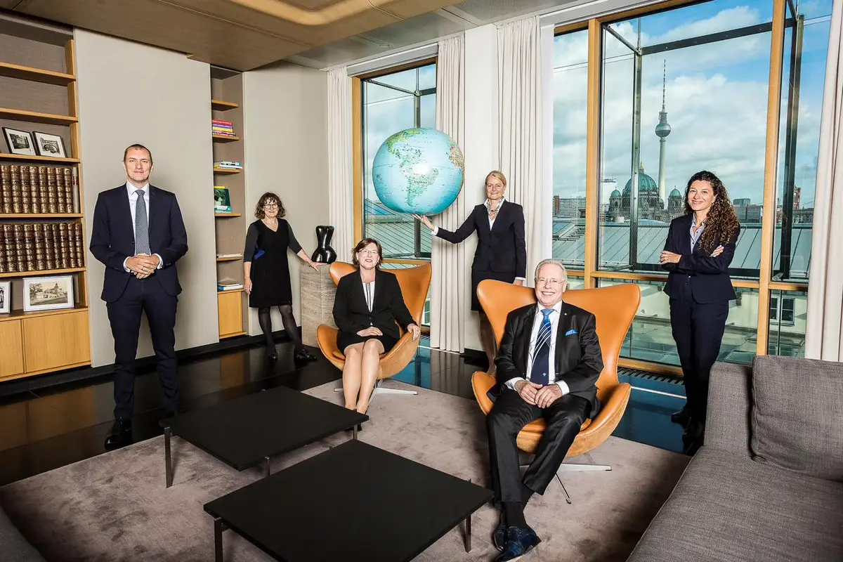 Deutsche Bank, Corporate by photographer Christoph Neumann, Berlin