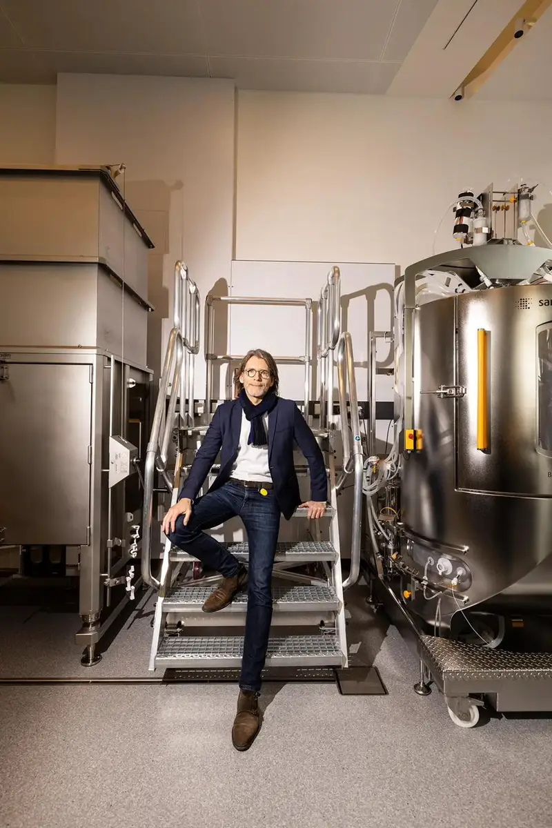 Dr. Joachim Kreuzburg, CEO Sartorius AG, Göttingen by photographer Christoph Neumann, Berlin