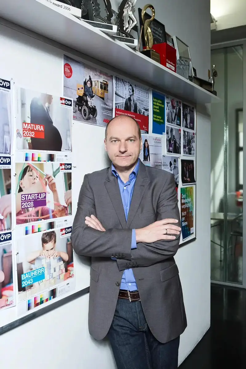 Frank Stauss, Political Consultant, photographed for Die Zeit by photographer Christoph Neumann, Berlin