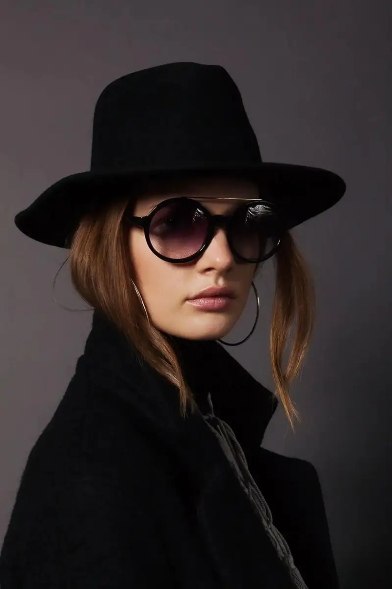 GLAW, Fashion Lookbook, Berlin by photographer Christoph Neumann, Berlin