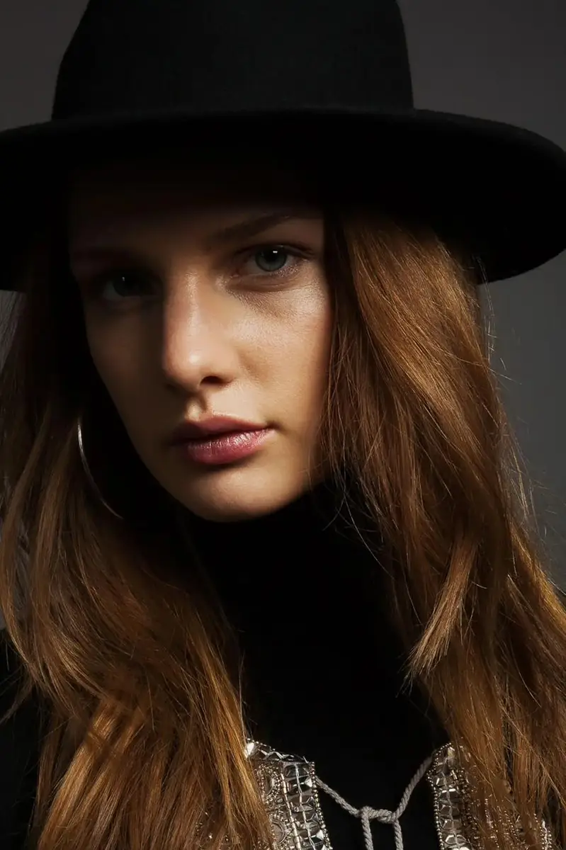 GLAW, Fashion Lookbook, Berlin by photographer Christoph Neumann, Berlin