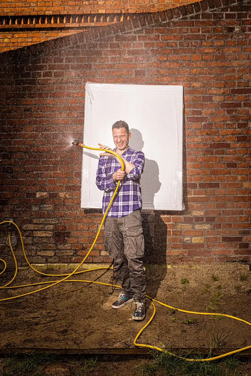 Norbert Bisky, Artist, Painter by photographer Christoph Neumann, Berlin